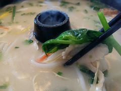 -飞虎过桥米线(翠湖店)
