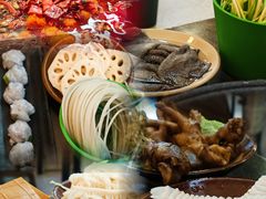 -黄潇洒老火锅(九眼桥宏济巷店)