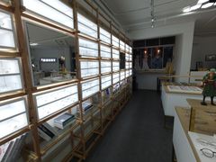 -罗伯特眼镜·蔡司官方授权(罗湖国贸店)