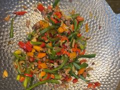 -赶海部落海鲜城(海阳路店)