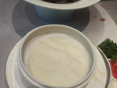 响油鳝丝配卷饼-RIVIERA 松鹤楼(外滩店)