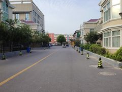 -兴芮温泉度假区