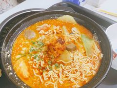 -锅神麻辣烫