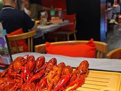 -肥肥虾庄·金牌油焖大虾(沙湖店)