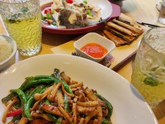 -宝龙城(杭州滨江店)