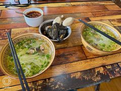 -正宗李家土鸡米线店