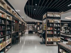 -新华书店(当湖东路店)