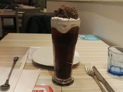 -必胜客(大坪英利店)