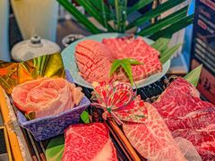 -铭牛烧肉·和牛海鲜自助(高新月牙湖店)