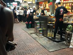 -KUB KAO' KUB PLA(Central World Plaza)