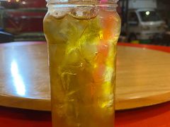 -大树下海鲜饭店