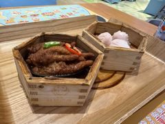 -美食小镇·观赏珍稀鸟类·长隆熊猫酒店