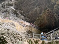 -龙水峡地缝景区