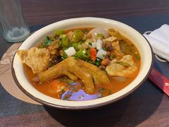 -丽丽三鲜螺蛳粉(田林路店)