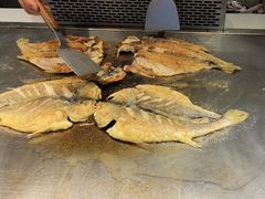 -赶海部落海鲜城(海阳路店)