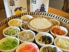 -包整·丝娃娃(一览甲秀楼风景店)