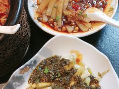 -万重锦·人文川菜馆(骡马市店)