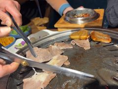 -明洞阿姨·韩式酱蟹烤肉·创意料理(三元桥店)