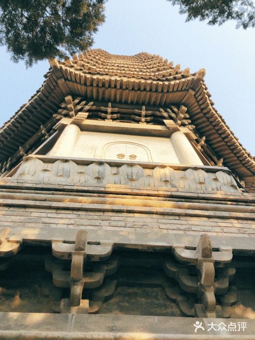博雅塔图片