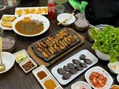 -釜山豚骨汤饭(芝罘万达广场店)