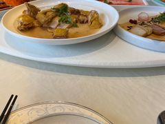 -沪华海鲜大酒楼(南汇店)