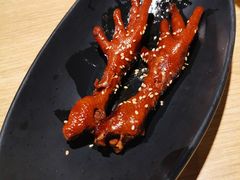 连骨头都不剩的鸡爪-佬肥猫(南翔印象城MEGA店)