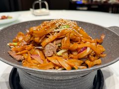 干炒牛河-山泉粤宴(广东大厦店)