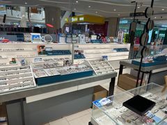 -宝岛眼镜·蔡司·依视路·青少儿近视防控验配中心(西市城购物中心店)