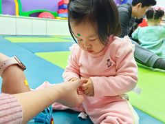 -爱睿思儿童早教亲子游泳(万象城店)