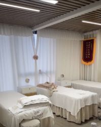 -佳慕·痘痘·问题肌管理中心