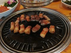 -唯成•韩国炭火烤肉 유성고기