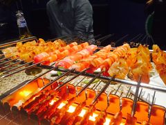 现穿羊肉串-丰茂烤串(六里桥店)