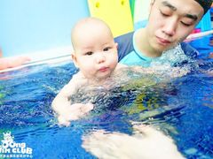 -龙格亲子游泳俱乐部(泊富中心)