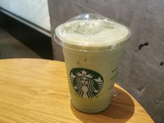 燕麦抹茶拿铁-星巴克臻选(国贸商城首店)
