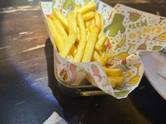 -Famous肥猫墨西哥音乐餐吧(五棵松华熙LIVE店)