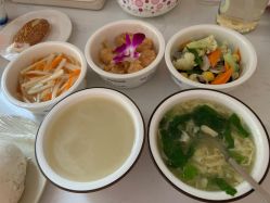 -爱陪伴一对一月子中心(融侨店)