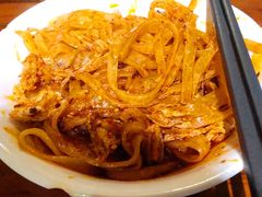 岐山擀面皮-艳阳天民俗村(公园路店)