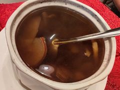 橄榄炖雪梨汤（盅）-粤北餐馆