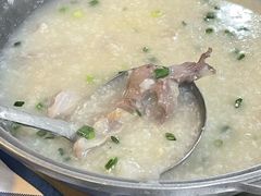 -洞密园美食城(富华路店)