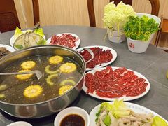 -官塘陈记鱼生·潮汕砂锅粥·牛肉火锅(潮枫路总店)