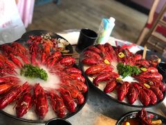 -沪小胖小龙虾(淮海中路旗舰店)