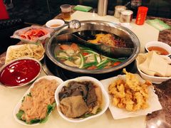 -朱氏胖子烂火锅(洪崖洞店)