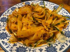 -柴窝堡22号辣子鸡·传承新疆菜