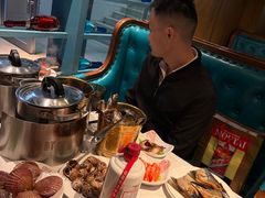 -领鲜活海鲜榴莲自助火锅(东门店)