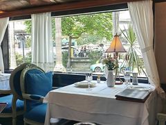 -火车头法国西餐厅