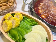 -左庭右院鲜牛肉火锅(浦江欢乐颂店)