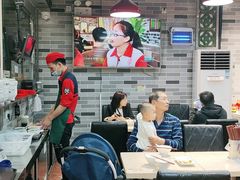 大堂-荔银肠粉(广州天河华利路店)