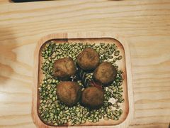 双青豆豆腐丸子-十二舍·湯物素煮(江泰潤政店)