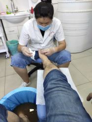 点击看大图 -德哥灰指甲脚气甲沟炎跖疣护理