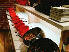 -三人行骨头王火锅(长寿店)